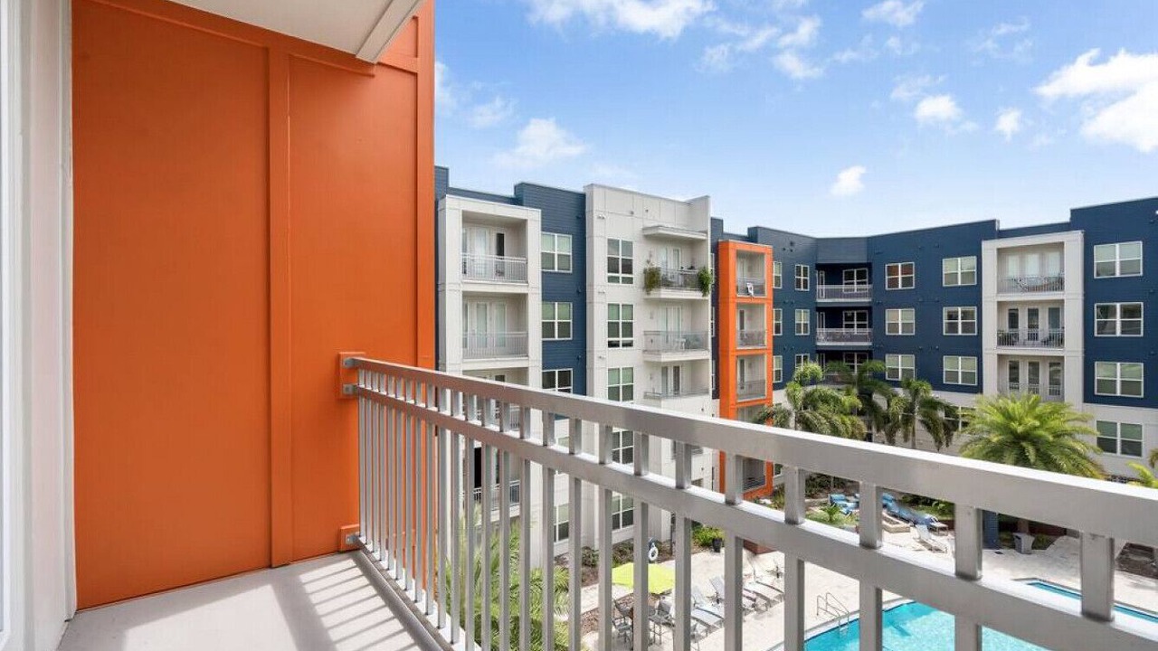 Photo of Outdoor in Courier City - Oscawana