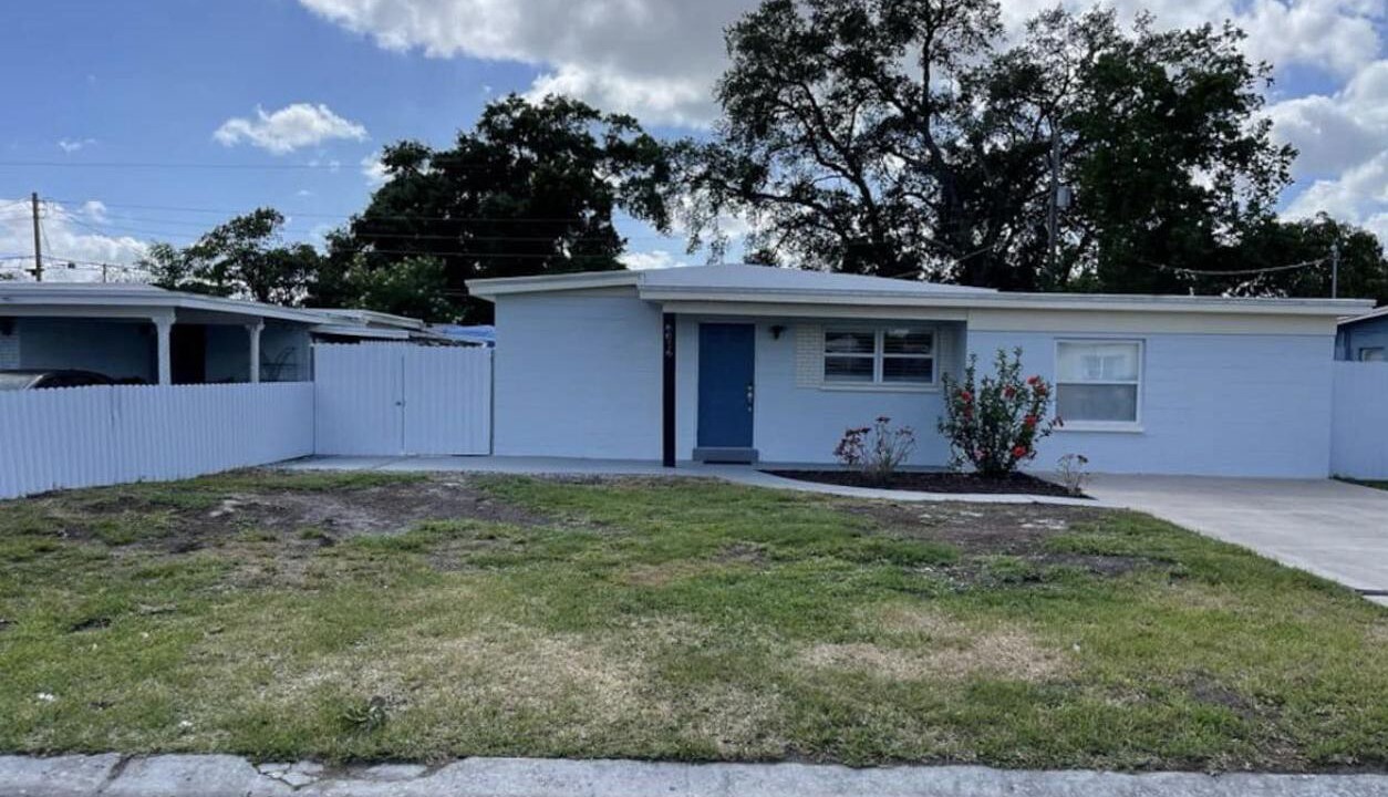 Photo of Outdoor in Pinecrest West Park