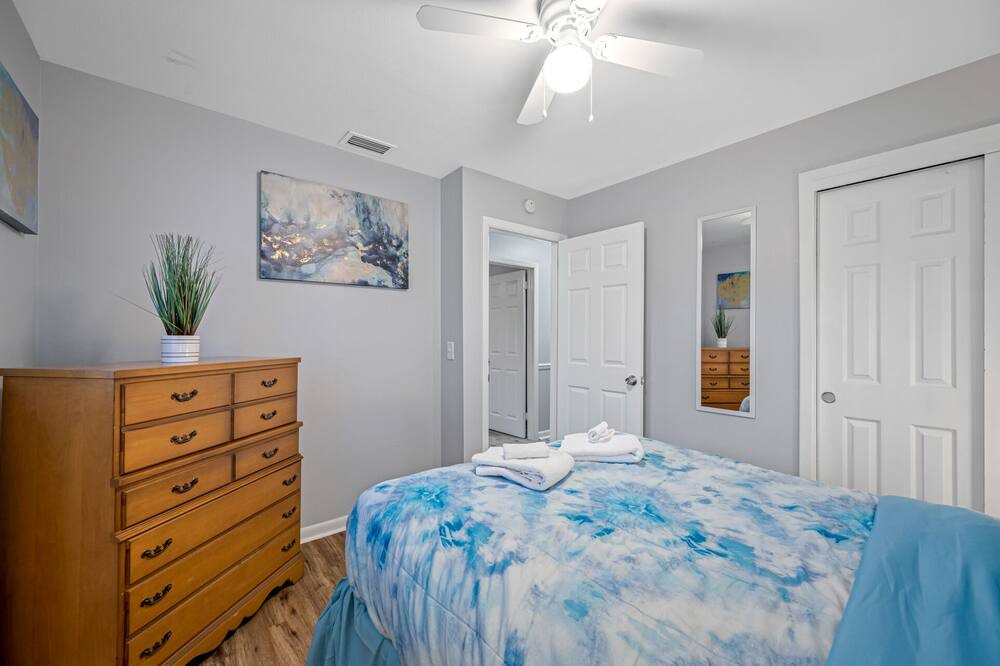 Photo of Bedroom in Terrace Park