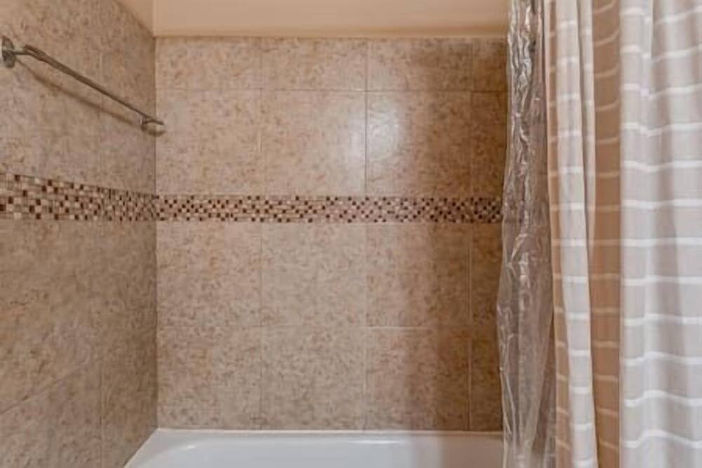Photo of Bathroom in Clair-Mel City