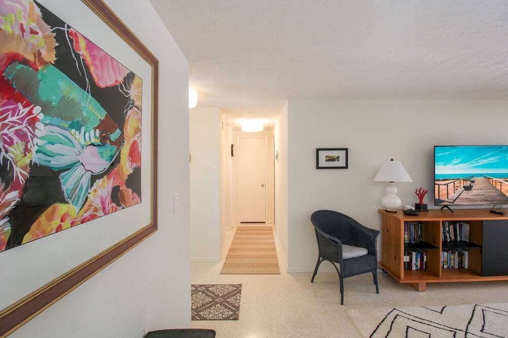Photo of Others in Gulf Gate Estates