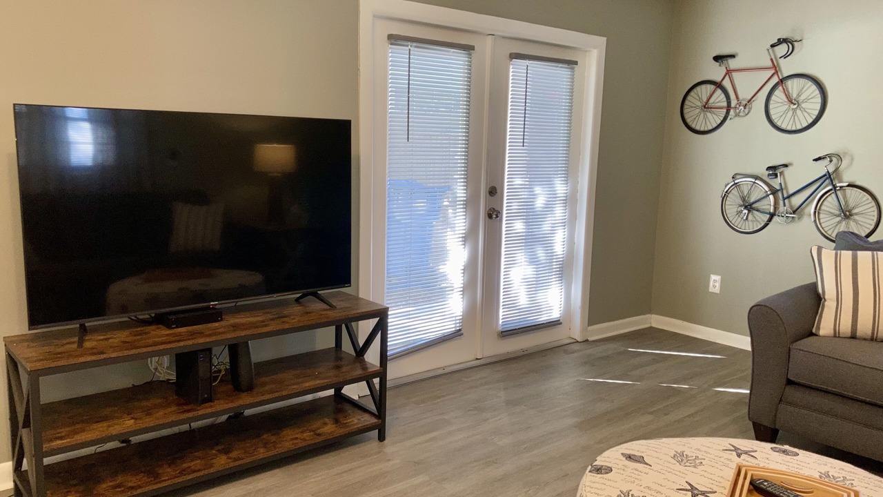 Photo of Livingroom in Pinellas Point