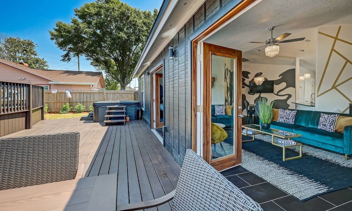 Photo of Patio Balcony in Westside