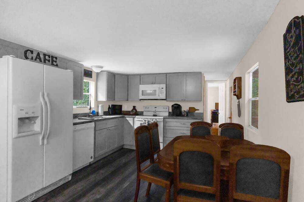 Photo of Kitchen in Nobleton