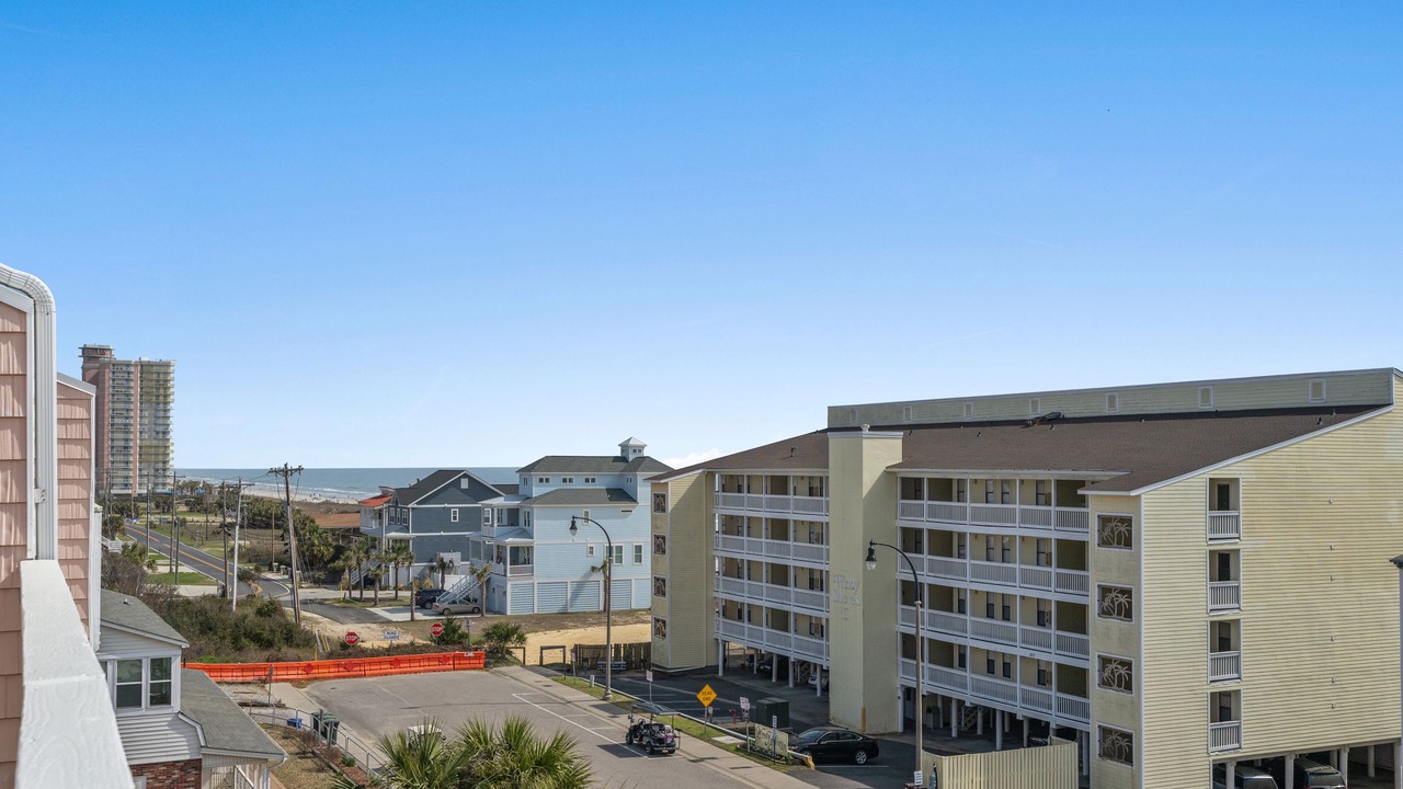 Photo of Patio Balcony in Windy Hill