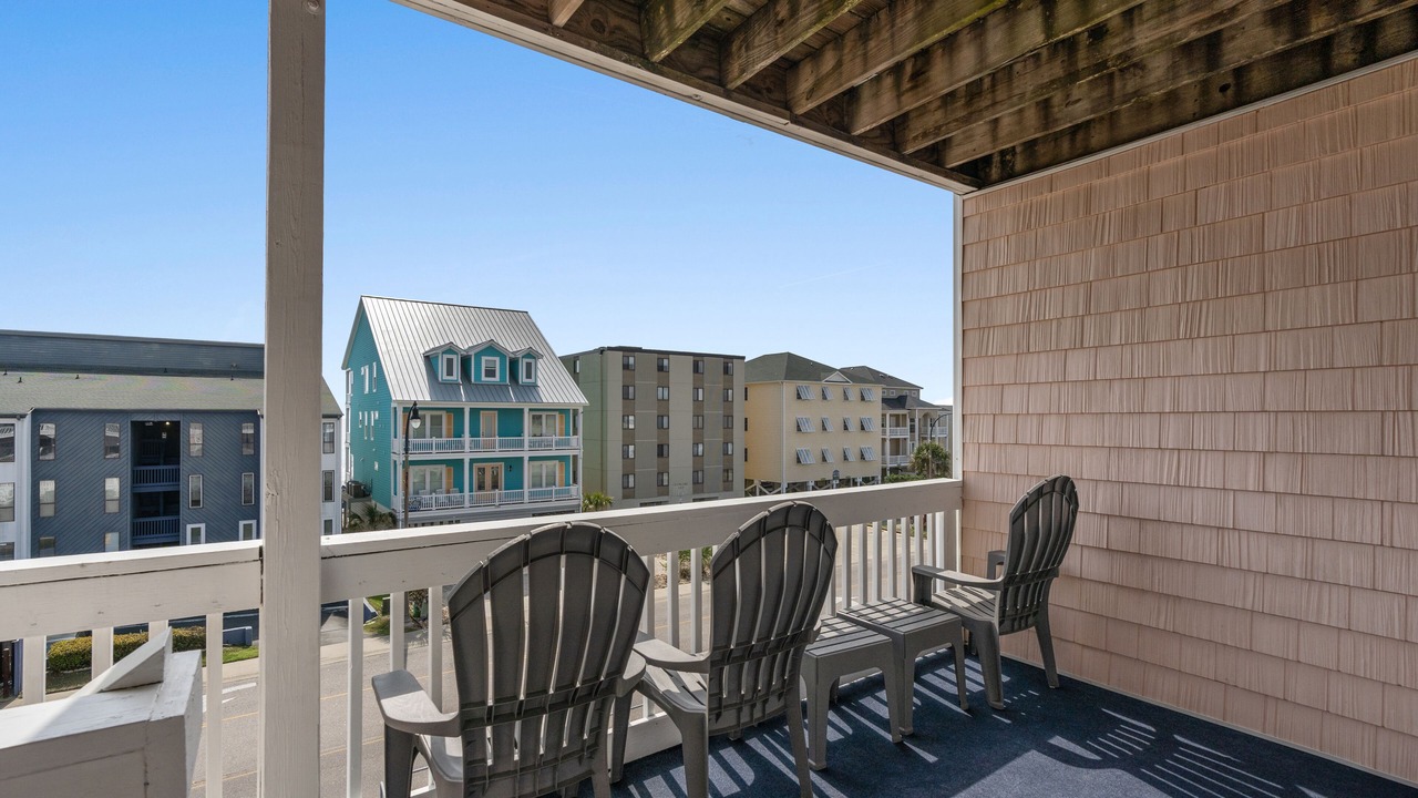Photo of Patio Balcony in Windy Hill