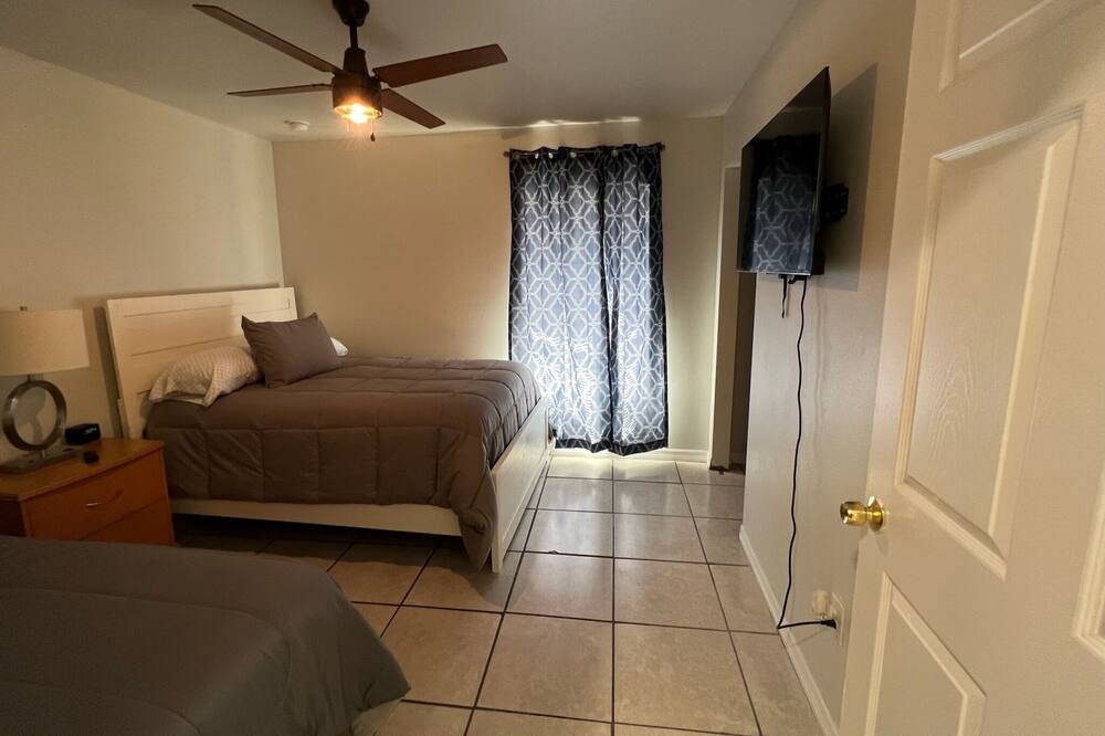 Photo of Bedroom in Sulphur Springs