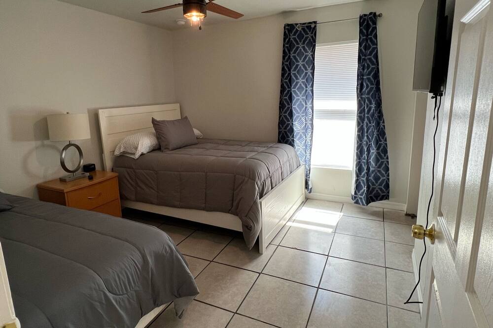 Photo of Bedroom in Sulphur Springs