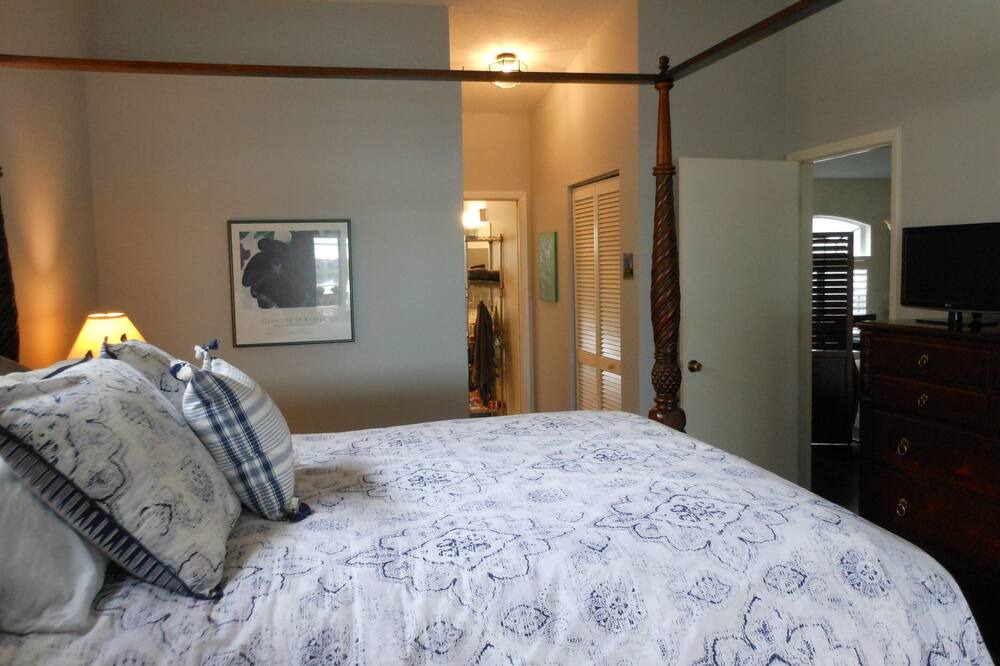 Photo of Bedroom in Palmetto