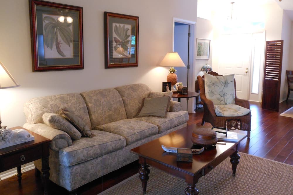 Photo of Livingroom in Palmetto