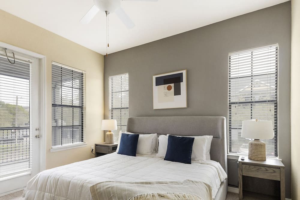 Photo of Bedroom in Wesley Chapel