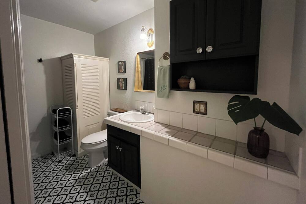 Photo of Bathroom in Deltona Lakes