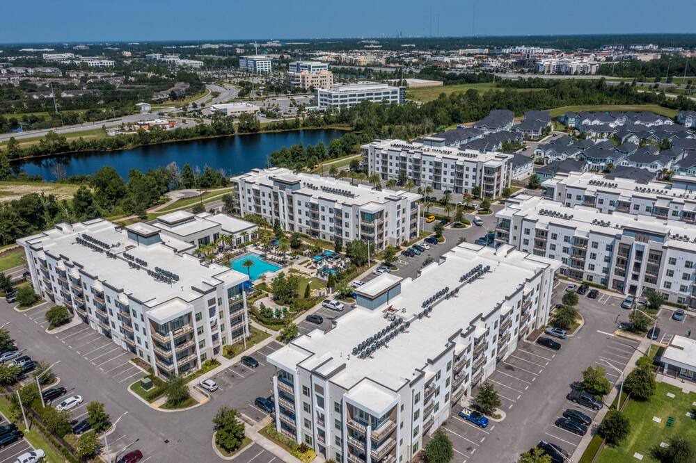 Photo of Outdoor in Deerwood