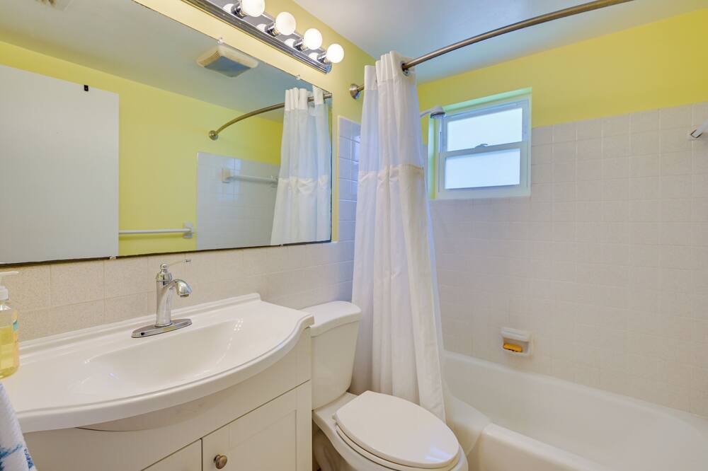 Photo of Bathroom in Flor-a-mar