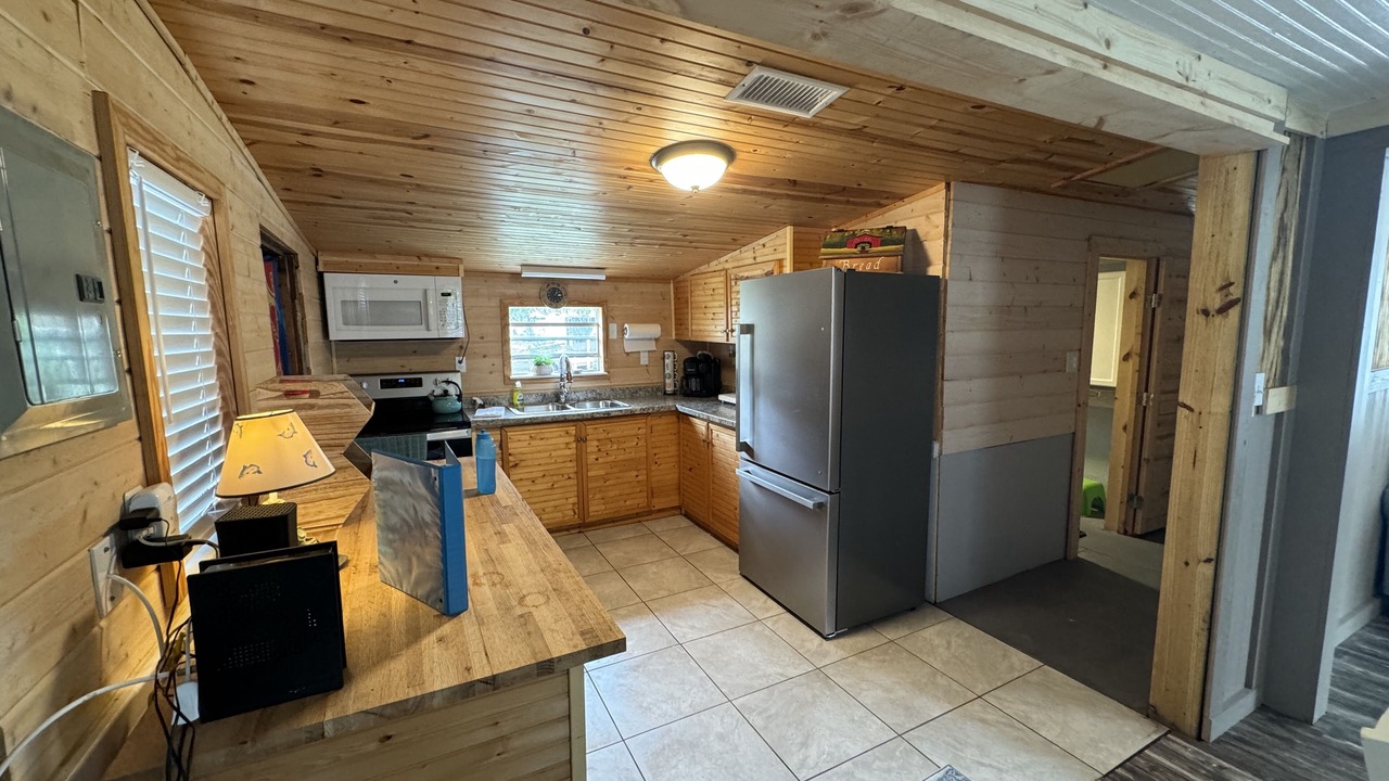 Photo of Kitchen in Crystal River
