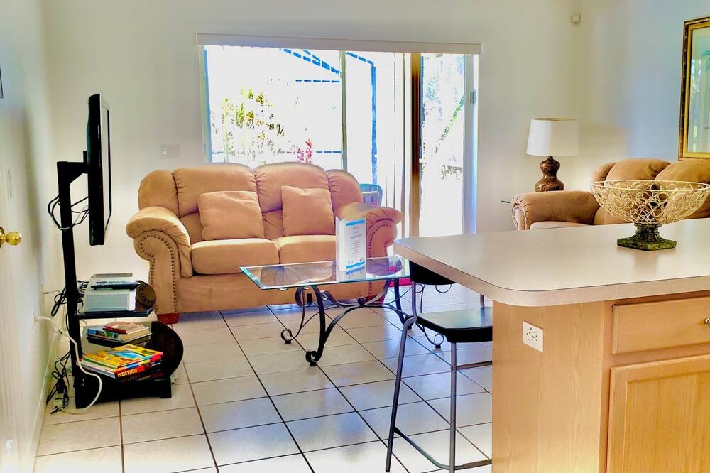 Photo of Bedroom in Eagle Pointe South