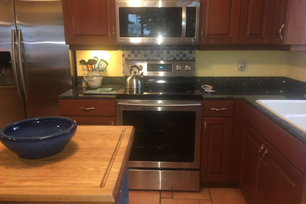 Photo of Kitchen in Capri Isle