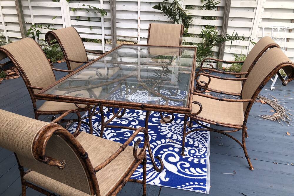 Photo of Patio Balcony in Capri Isle