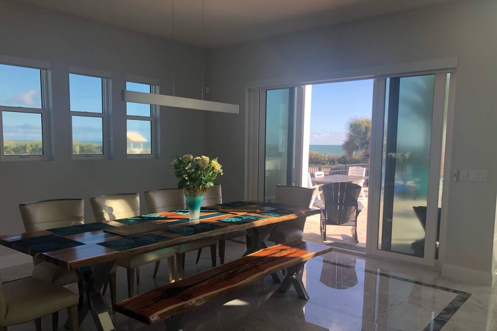 Photo of Kitchen in Ormond Beach Plaza