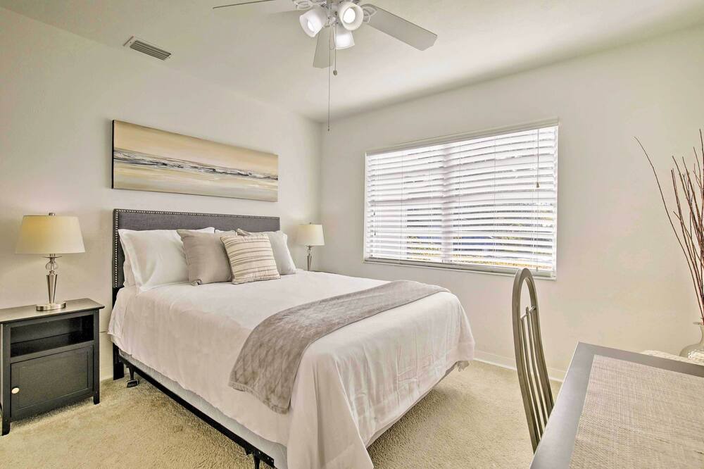 Photo of Bedroom in Davis Islands