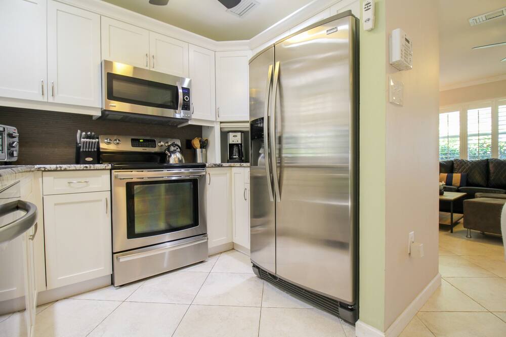 Photo of Others in Gulf Gate Estates
