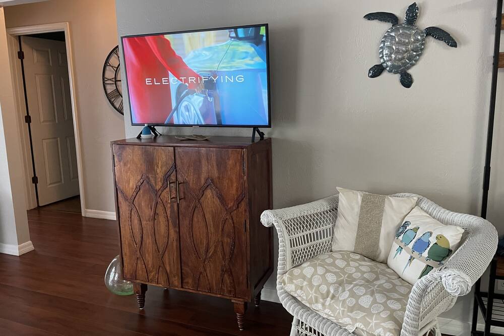 Photo of Livingroom in New Smyrna Beach