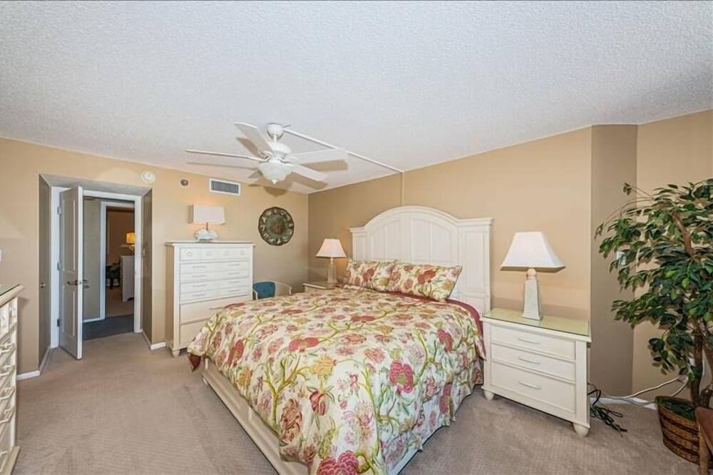 Photo of Others in Sand Key