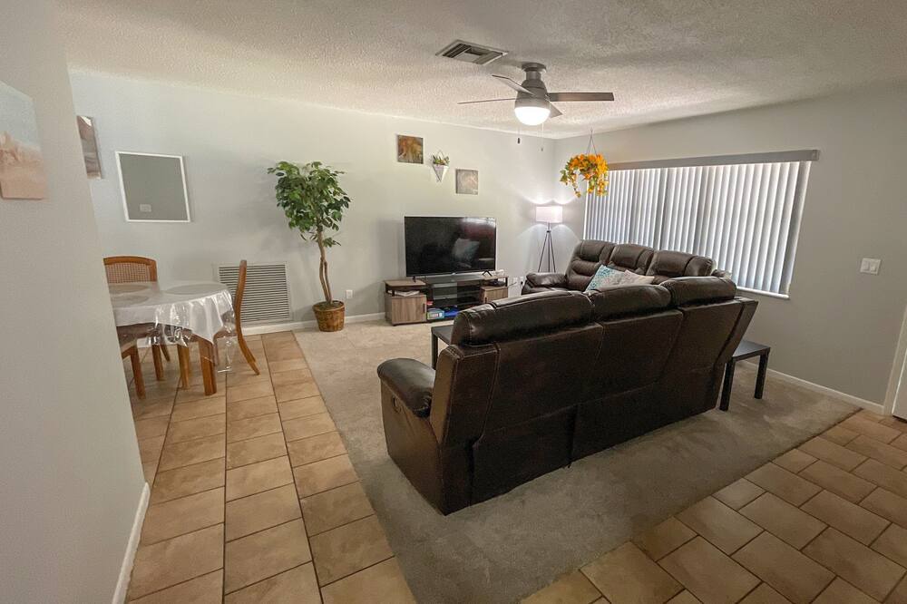 Photo of Livingroom in Inverness Highlands South
