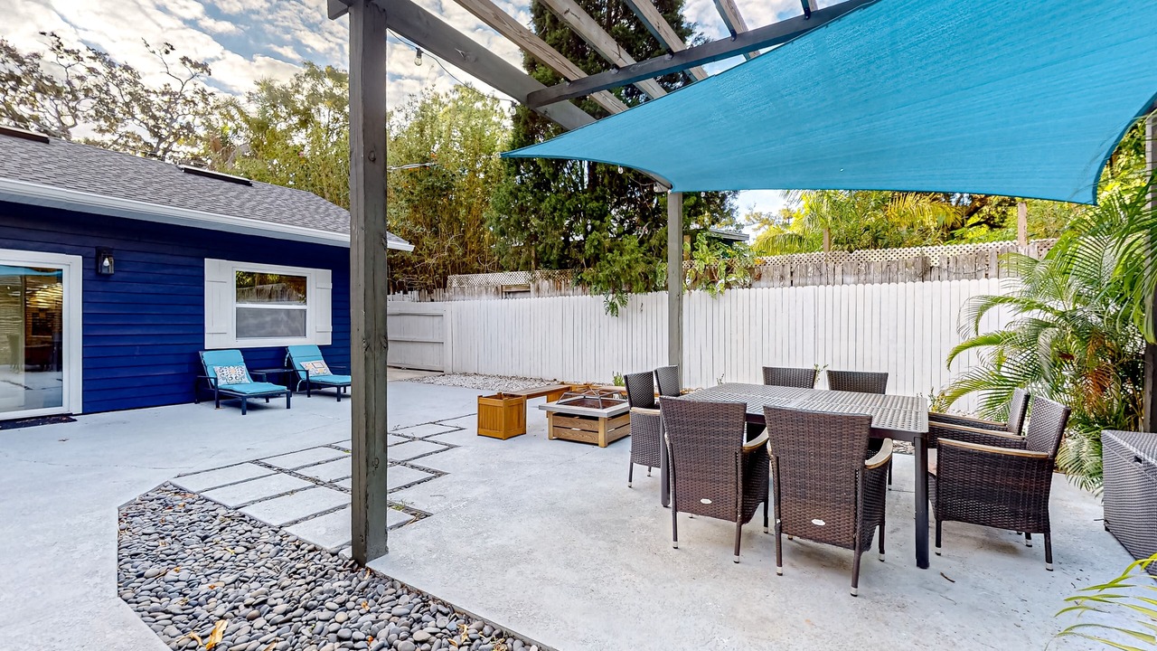 Photo of Outdoor in River District