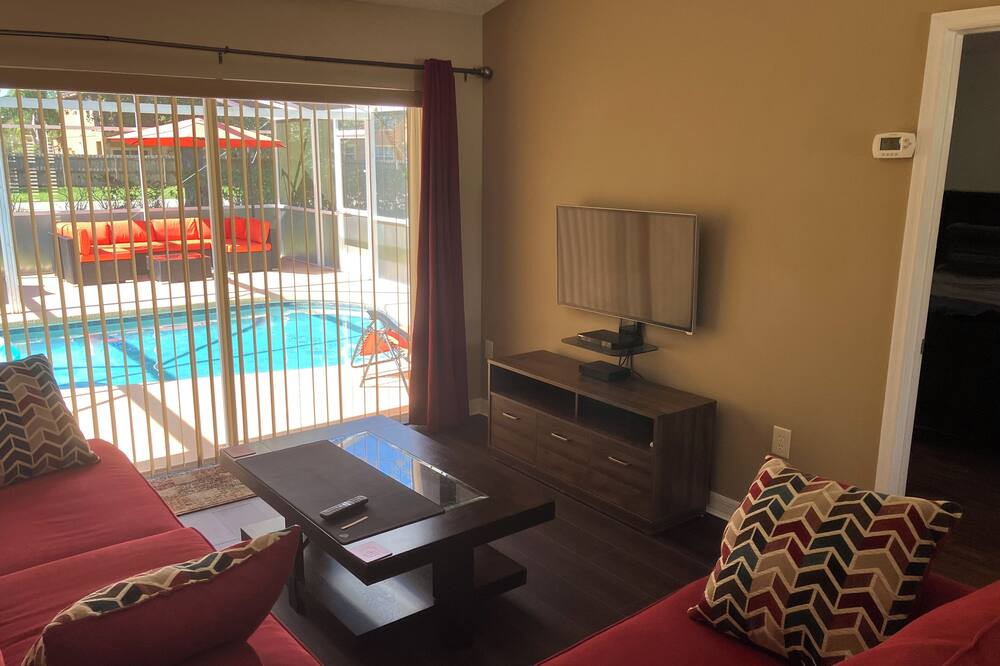 Photo of Livingroom in Wellington