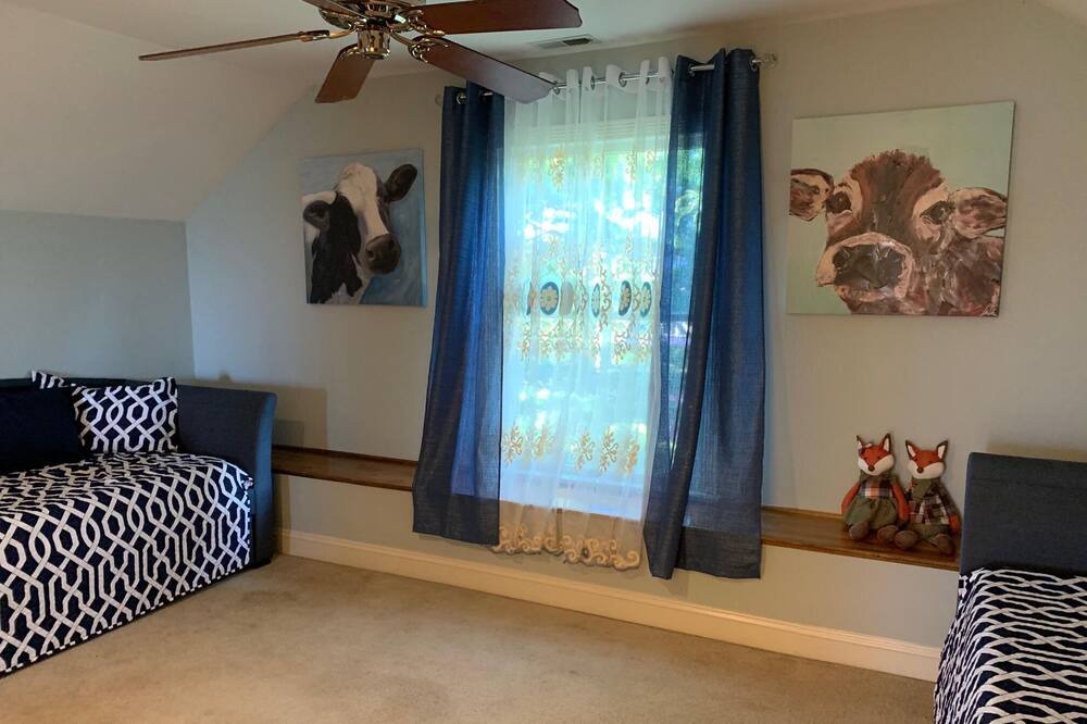 Photo of Bedroom in West Cape May
