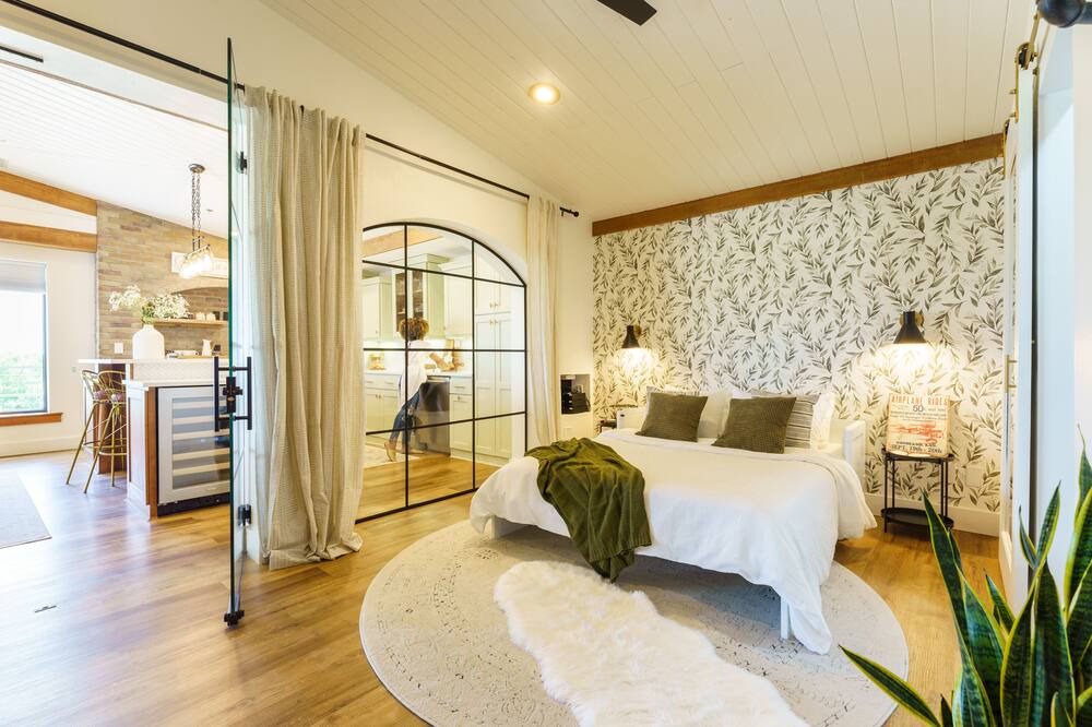 Photo of Bedroom in Plymouth