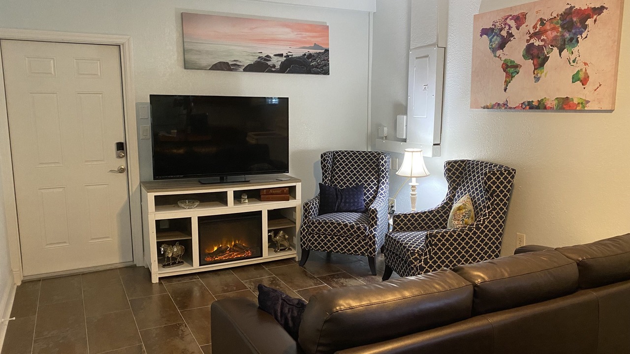 Photo of Livingroom in Land O' Lakes