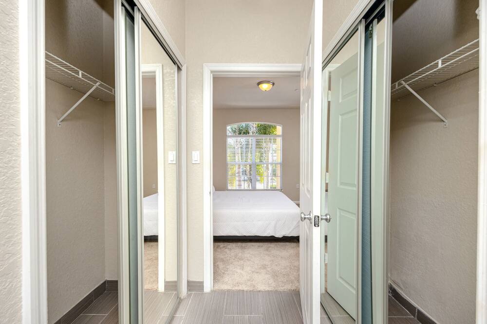 Photo of Bedroom in Port Tampa City