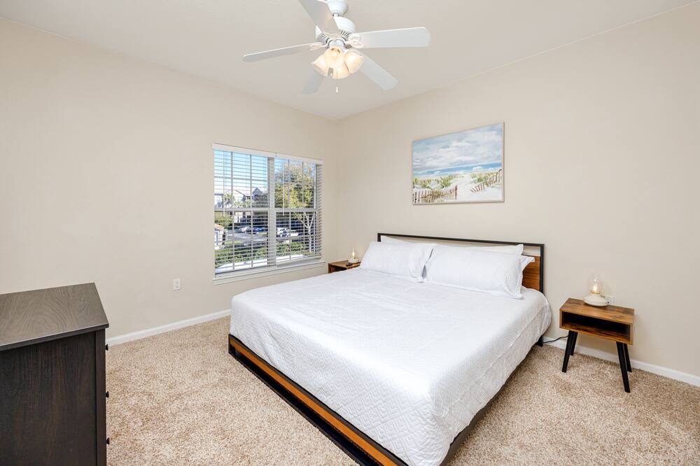 Photo of Bedroom in Port Tampa City