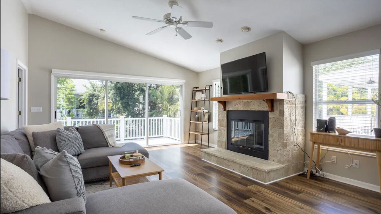 Photo of Livingroom in Palm Harbor