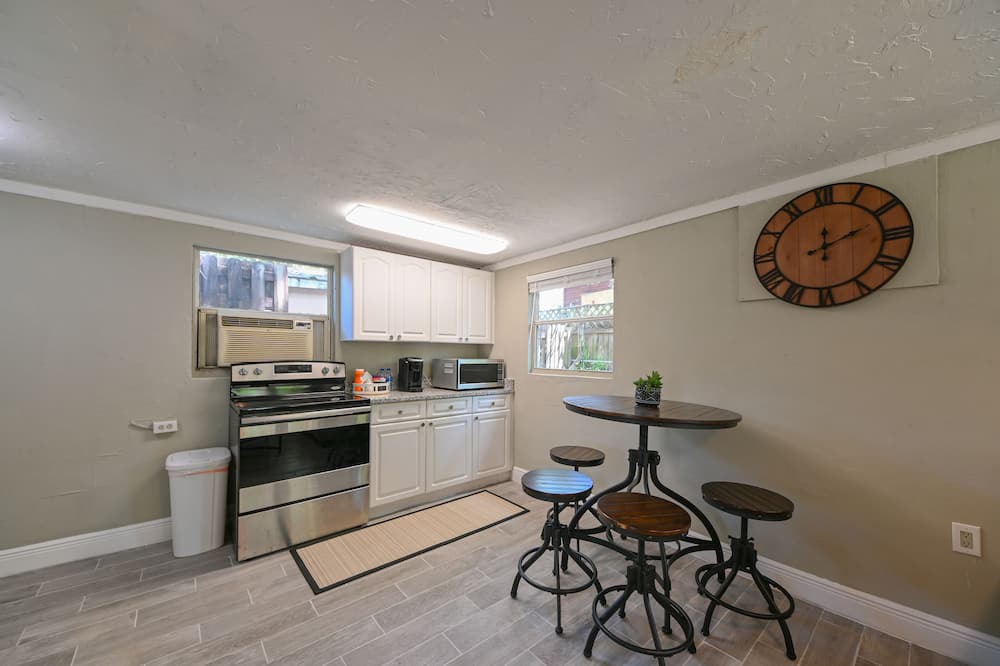 Photo of Kitchen in Port Tampa City