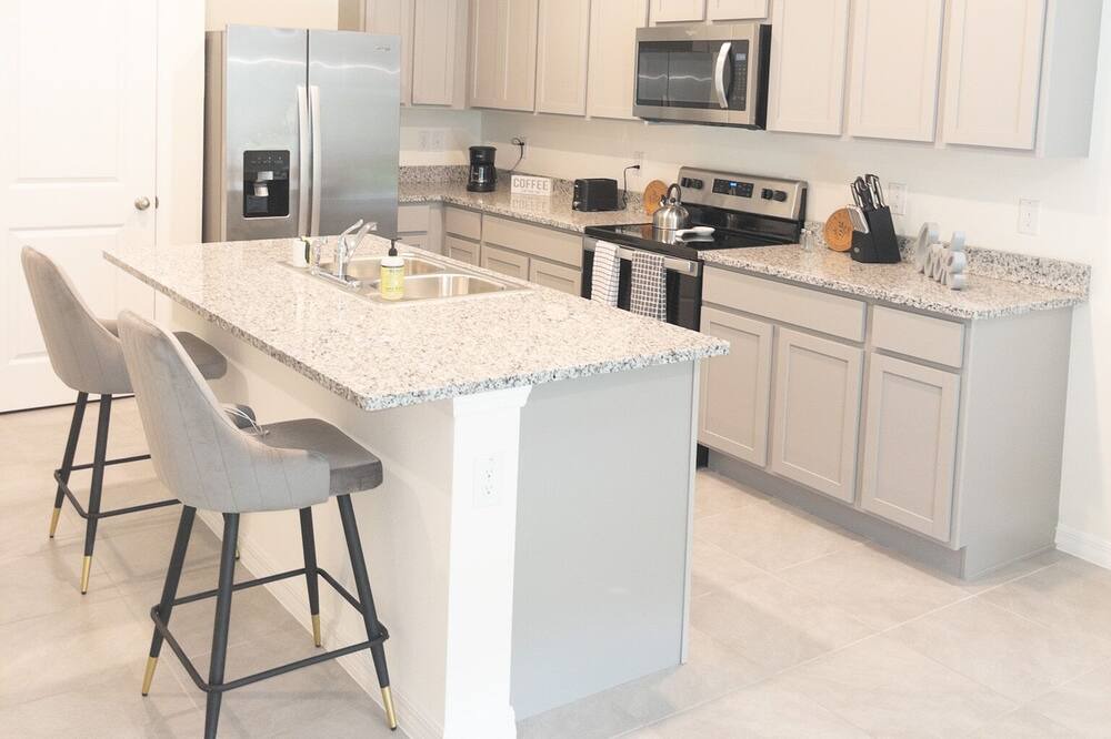 Photo of Kitchen in Wesley Chapel