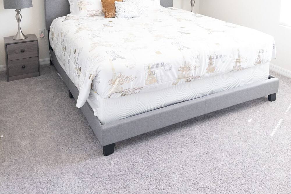 Photo of Bedroom in Wesley Chapel