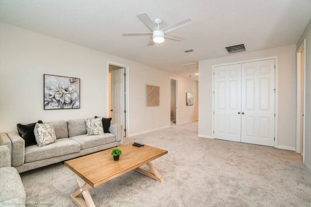 Photo of Livingroom in Florida Central Atlantic Coast