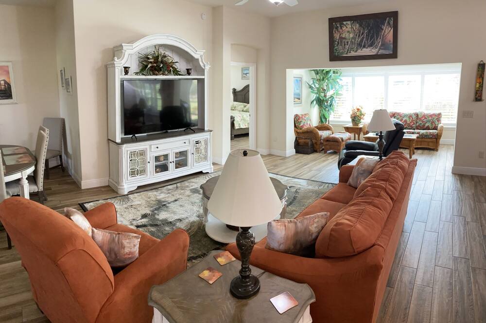 Photo of Livingroom in Fruitland Park