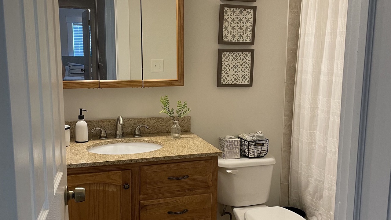 Photo of Bathroom in River District