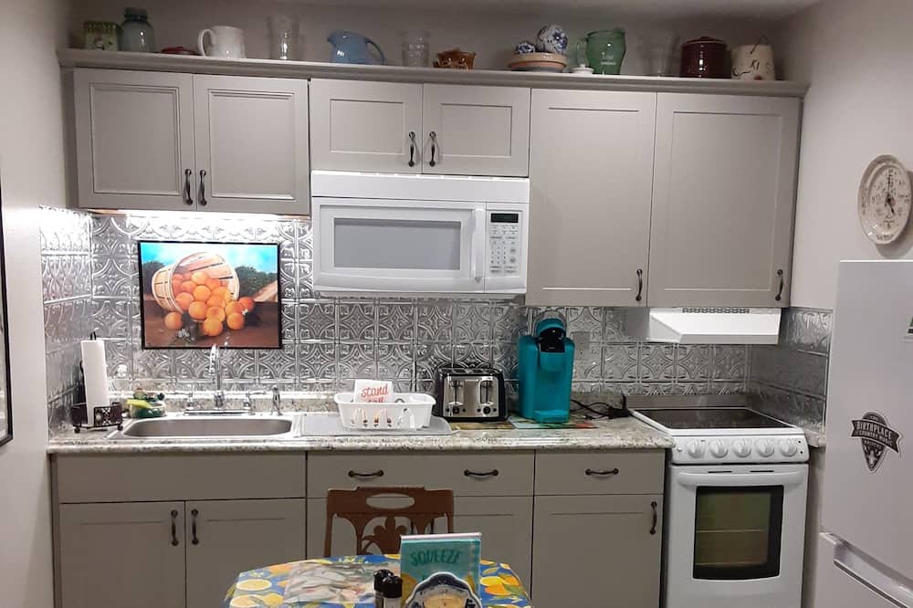 Photo of Kitchen in Candler