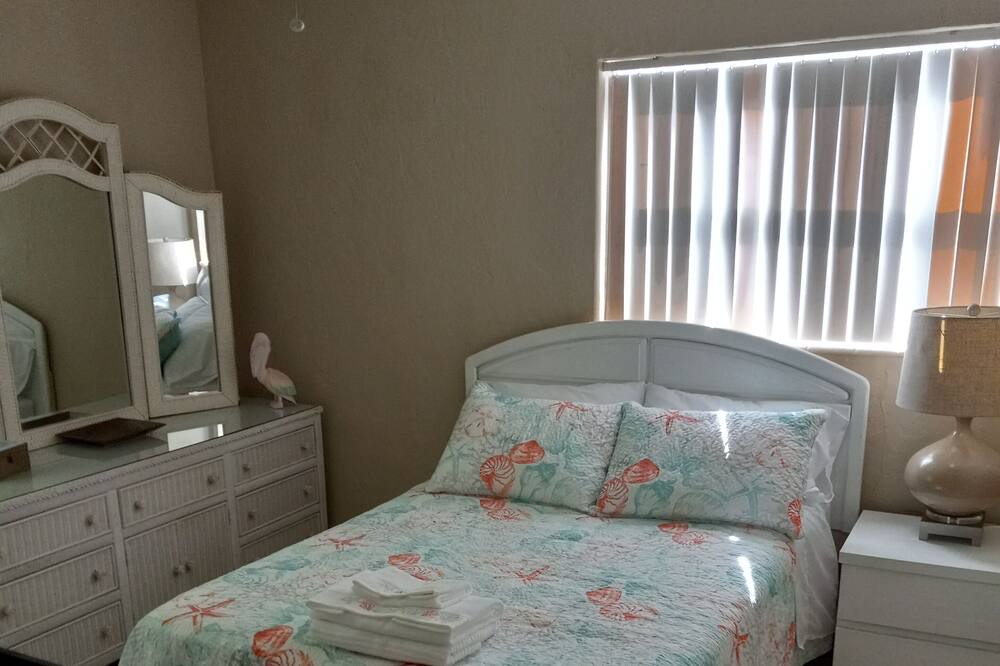 Photo of Bedroom in Disston Heights