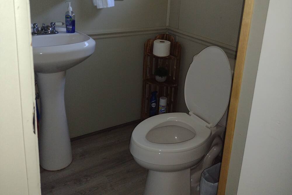 Photo of Bathroom in Chassahowitzka