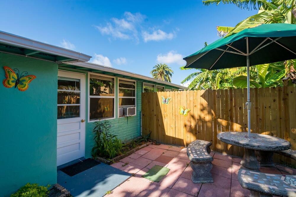 Photo of Patio Balcony in Redington Shores