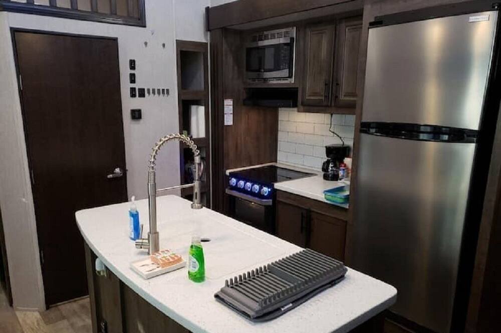 Photo of Kitchen in Dade City