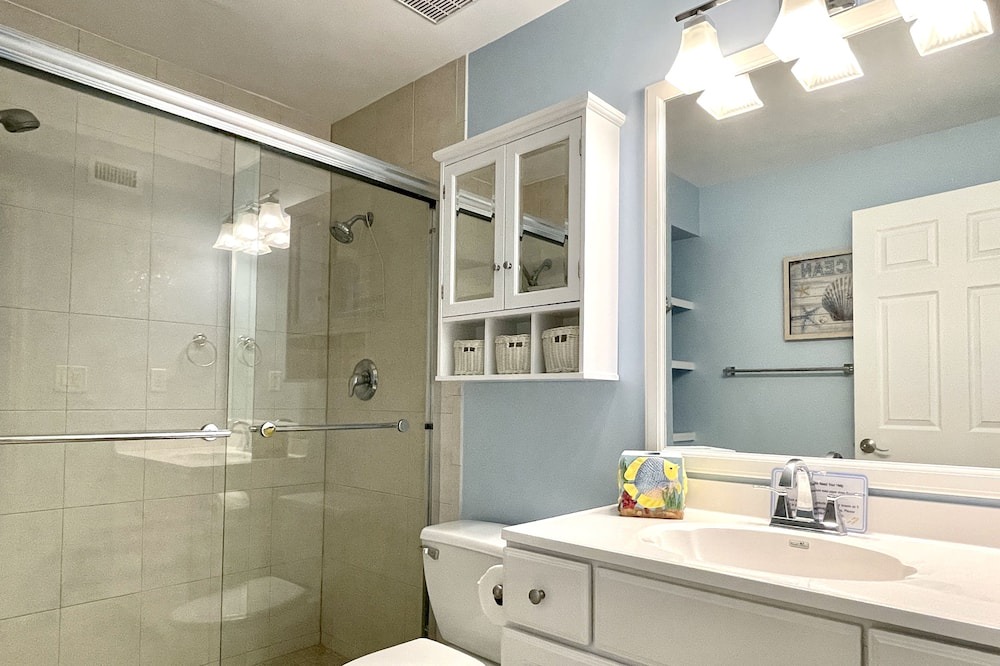 Photo of Bathroom in Indian Shores