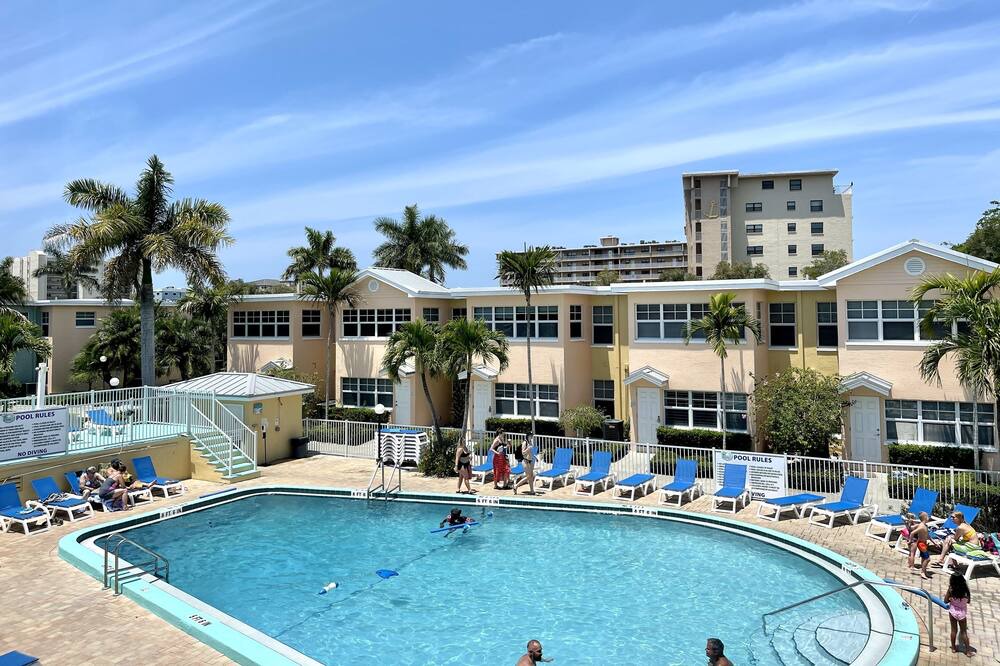 Photo of Outdoor in Indian Shores