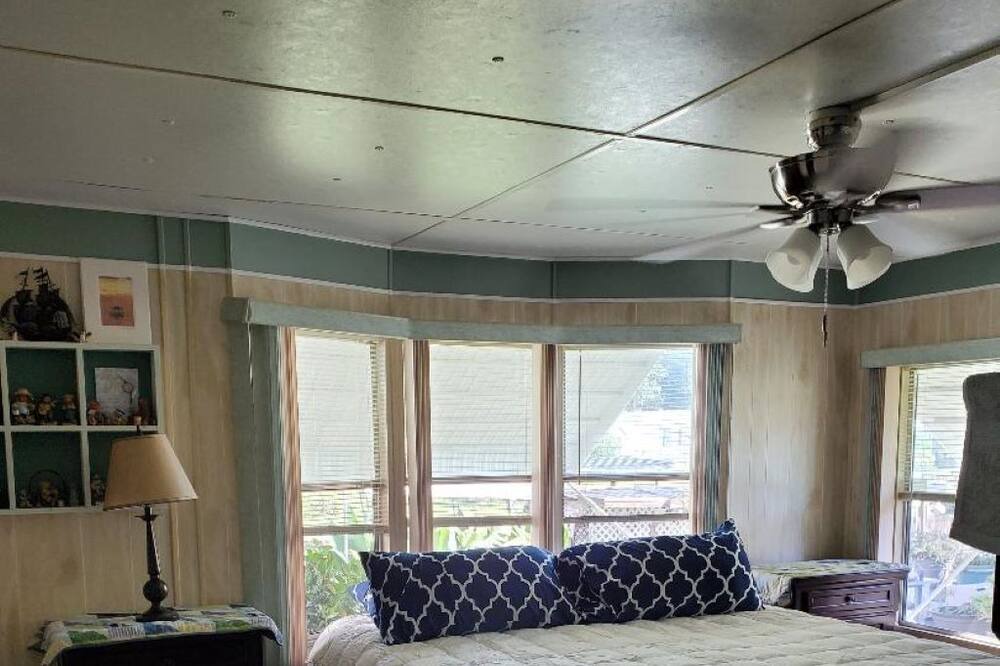 Photo of Bedroom in Auburndale